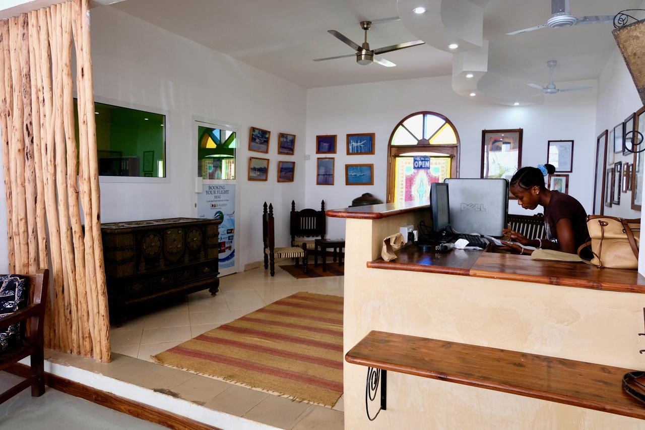 27 Cafe Zanzibar Airport Hotel Exterior foto